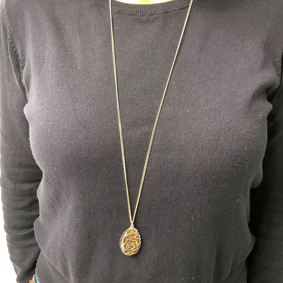 Gleaming Gardens Necklace w/ Earrings - Picture 5 of 9